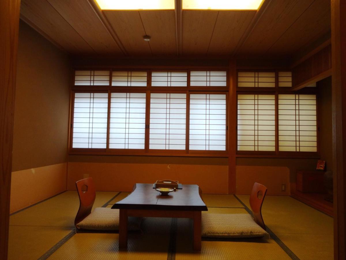 ホテル やまとや 豊岡市 エクステリア 写真